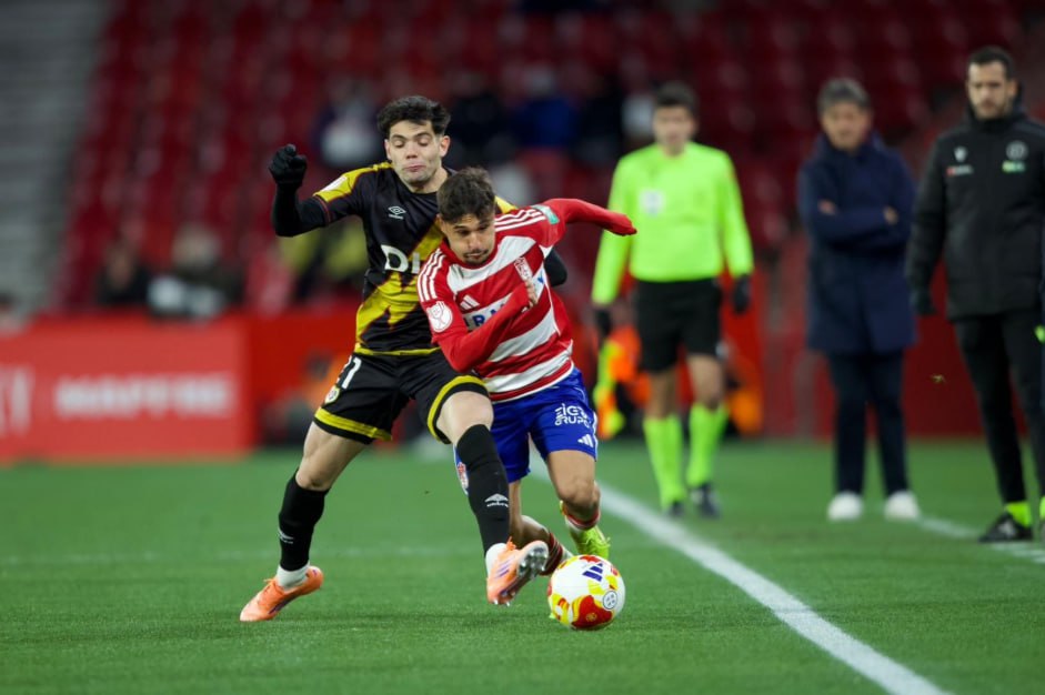 Granada vs Rayo Vallecano (01:00 � 07/01) | Xem lại trận đấu